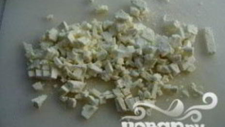 пирог с цуккини, сыром фета и мятой