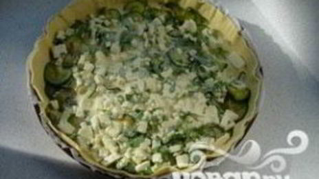 пирог с цуккини, сыром фета и мятой