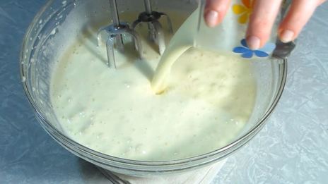 пирог со сливами и грушами