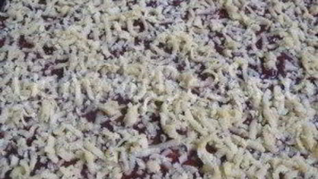 простой пирог с вареньем