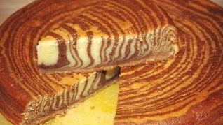 Сладкий пирог на сметане Зебра