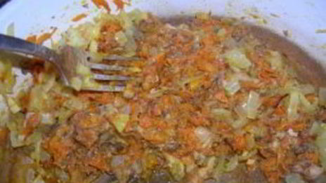 слоеный пирог с рыбной консервой