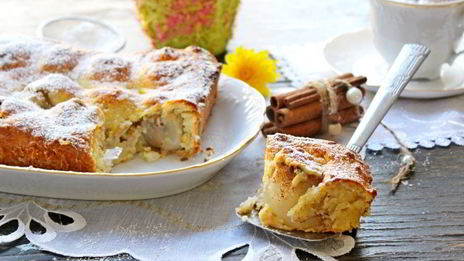 творожный пирог с грушами и орехами