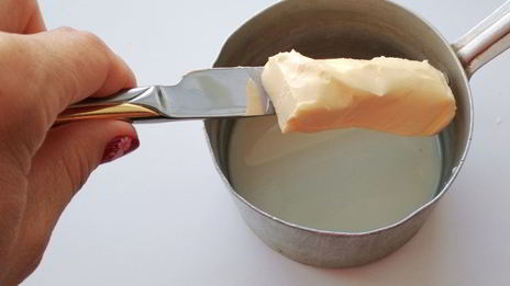 творожный пирог с яблоками в кокосовой карамели