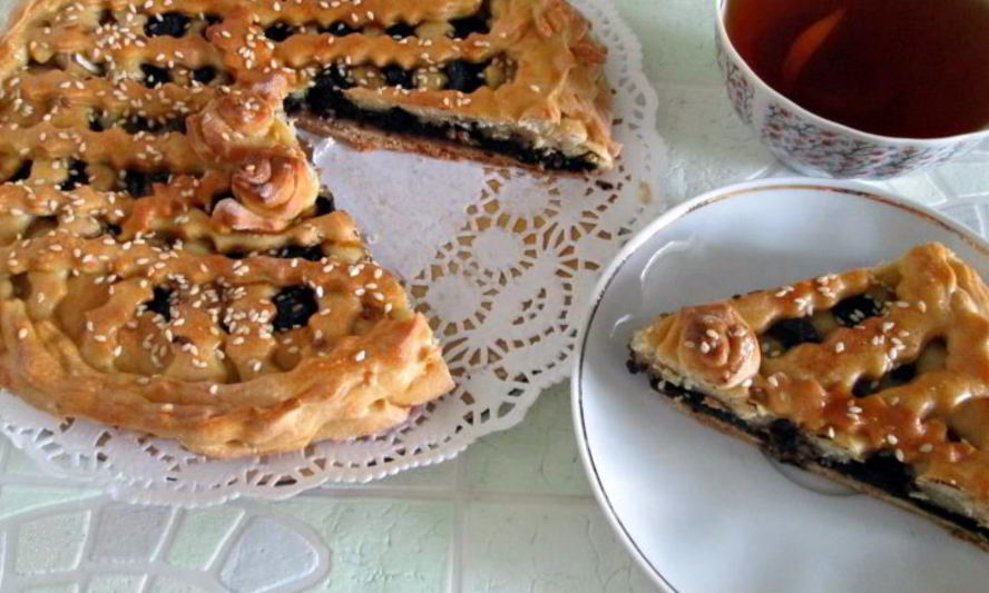 Рецепт весеннего черемухового пирога