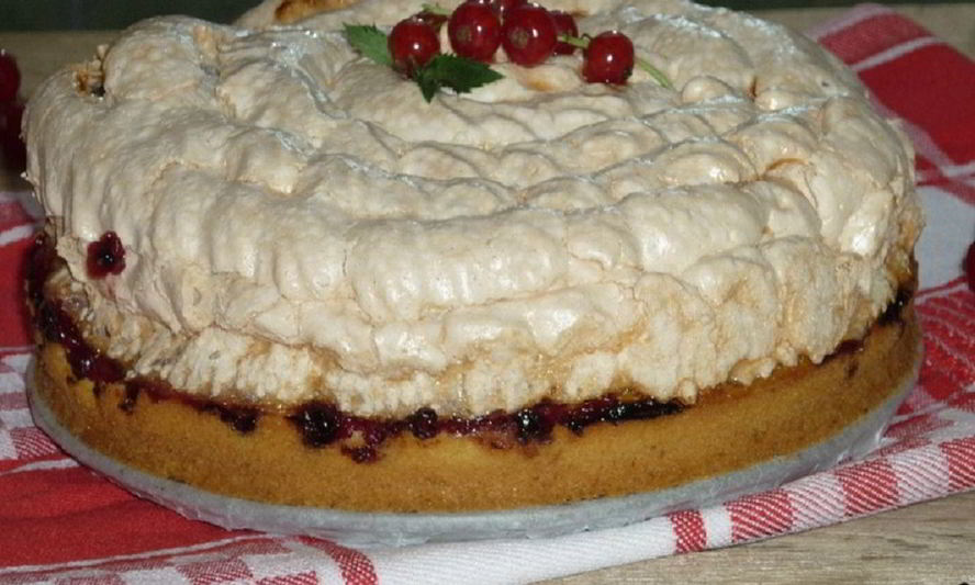 Рецепт вишневого пирога в духовке