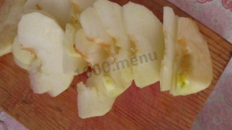 яблочно-банановый пирог на сметане со штрейзелем