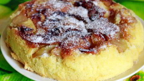 яблочный пирог-перевертыш в мультиварке