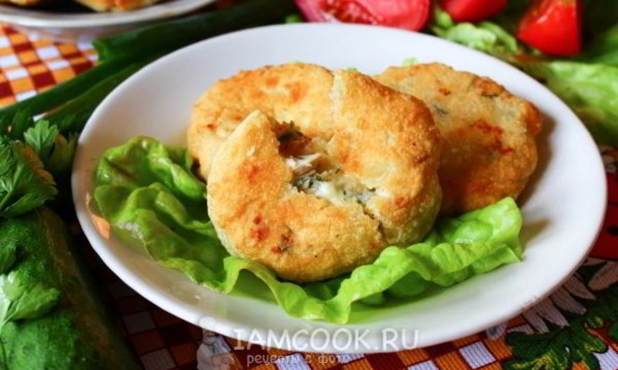 Рецепт быстрых пирожков с курицей и брынзой