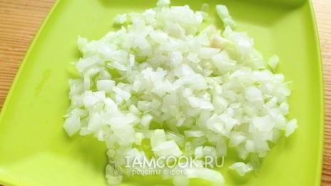 быстрые пирожки с курицей и брынзой