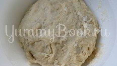 дрожжевые пирожки с вишней