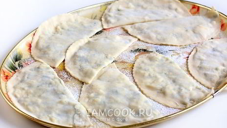 кутабы с картофелем и сыром