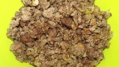 пирожки дрожжевые с капустой и мясом