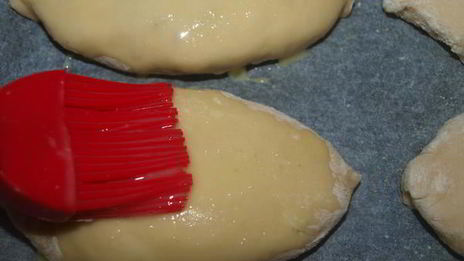 пирожки дрожжевые с капустой и мясом