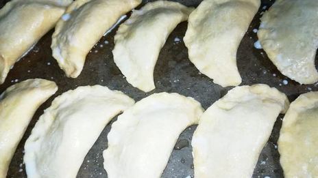 пирожки из сырного теста