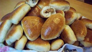 Пирожки печеные с разной начинкой