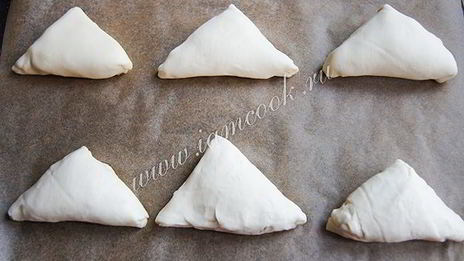 пирожки с грибами и сыром