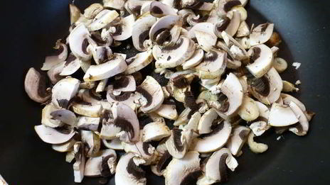 пирожки с капустой и грибами