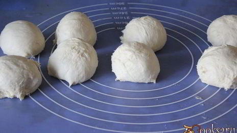 пирожки с картофелем и лисичками