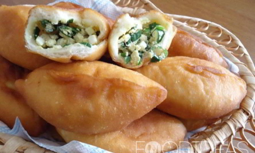 Рецепт пирожков с луком и яйцом