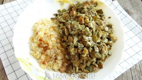 пирожки с солеными грибами