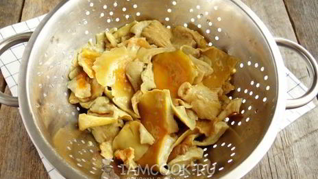 пирожки с солеными грибами