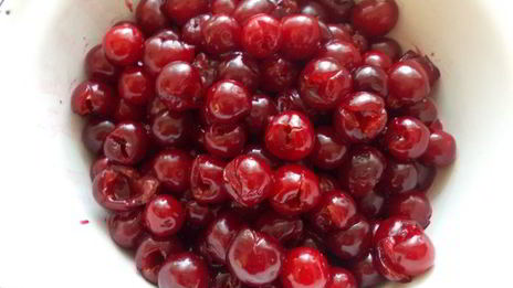 пирожки с вишней