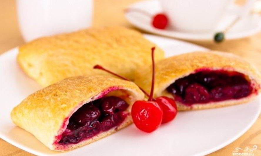Рецепт пирожков с замороженными ягодами