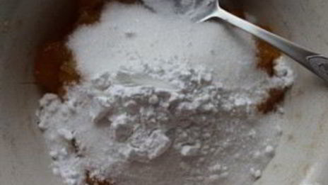 пирожки со сливой из дрожжевого теста