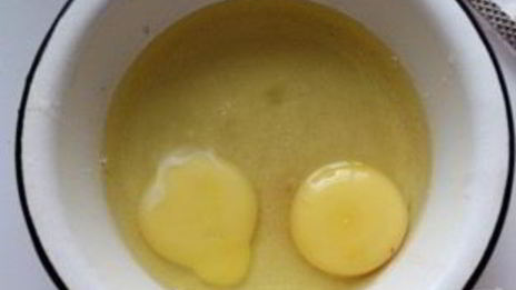 пирожки со сливой из дрожжевого теста