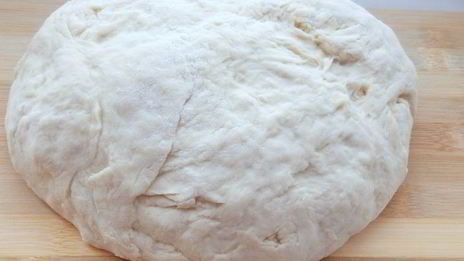 пирожки весенние с луком и яйцом