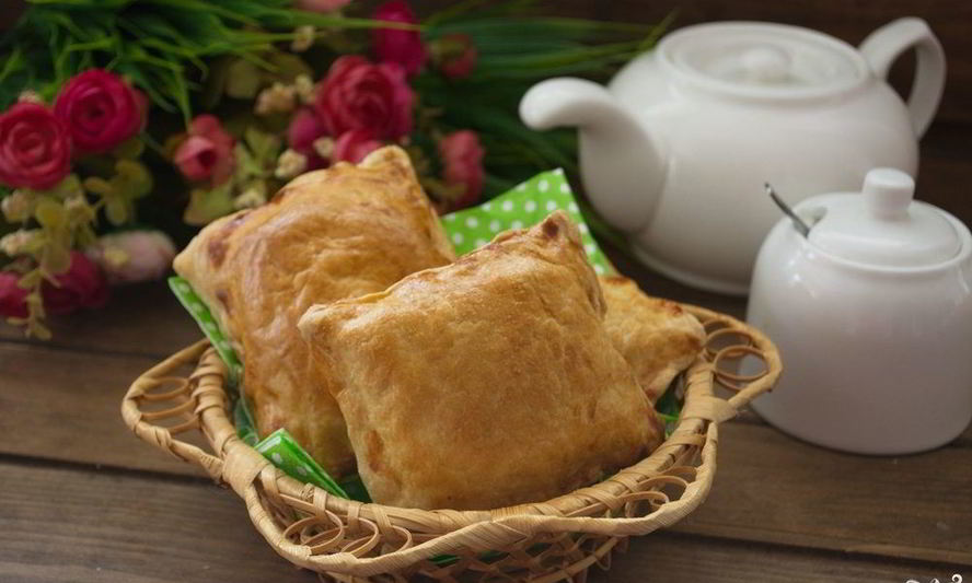 Рецепт слоеных пирожков с грибами