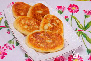 Яблочные пирожки на творожном тесте