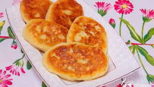 Яблочные пирожки на творожном тесте