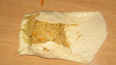 закусочные пирожки с капустой