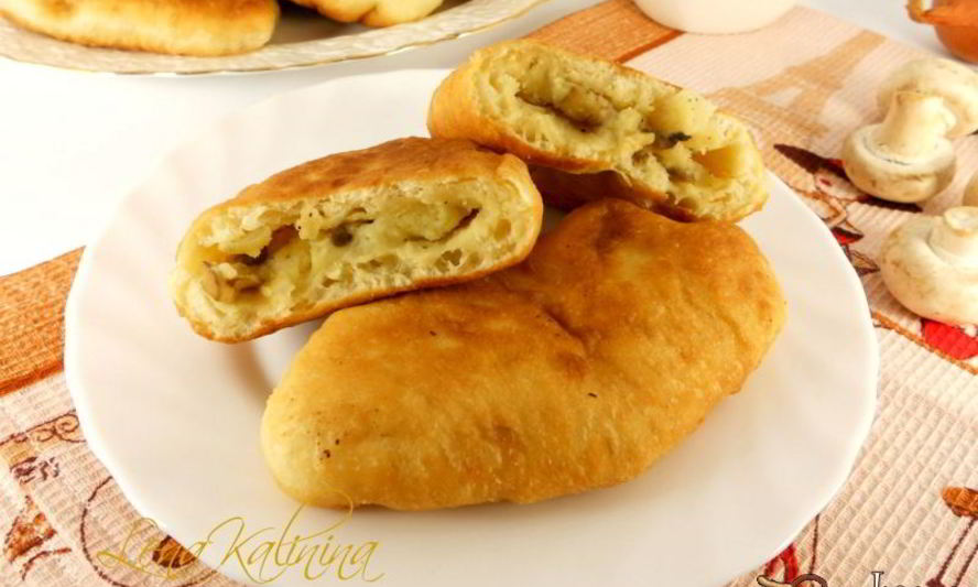 Рецепт жареных пирожков из заварного дрожжевого теста