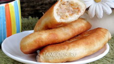 жареные пирожки с капустой и яйцом