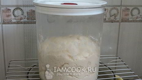 жареные пирожки с капустой и яйцом