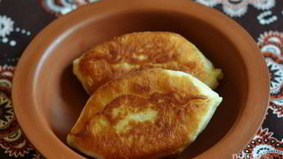 Жареные пирожки с картошкой без дрожжей