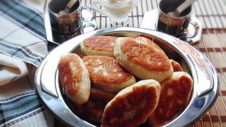 жареные пирожки с мясом и грибами