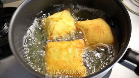 жареные пирожки