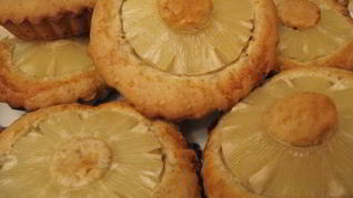 Ананасовые пирожные