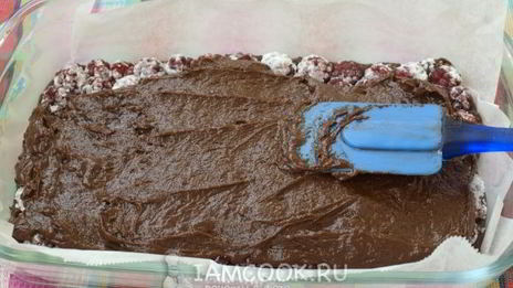 брауни с малиной