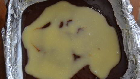 брауни с соленой карамелью