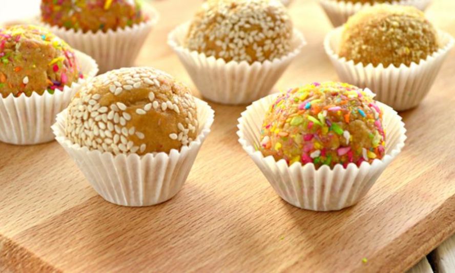 Рецепт быстрого пирожного из печенья и сгущенки