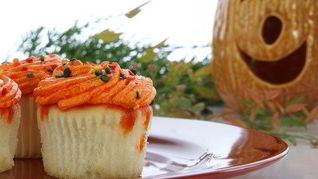 Песочные пирожные с кремом из тыквы