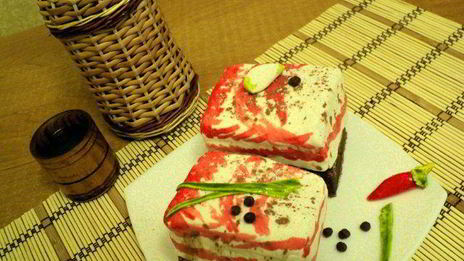 пирожное бутерброд с салом