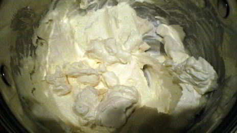 пирожное малина и розы