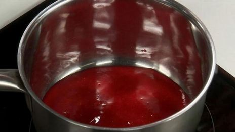 пирожное малиновые облака