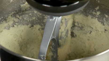 пирожное малиновые облака